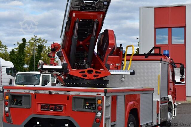 Magirus M32L-AS SC 旋转梯，奔驰 Atego 1630F 4x2 消防车 Magirus M32L-AS SC Drehleiter MB Atego 1630F 4x2 Feuerwehr