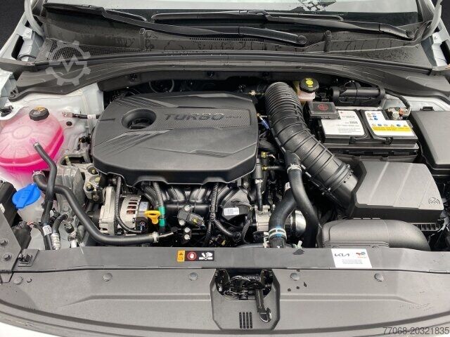 Speciální nákladní automobil Kia XCee´d GT-LINE 1.6 T-GDI *LEDER-PAKET*PANORAMADACH*