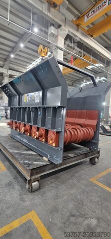 Ushqyes Wobbler / Ushqyerje Constmach Wobbler Feeder / Feeding for Crusher