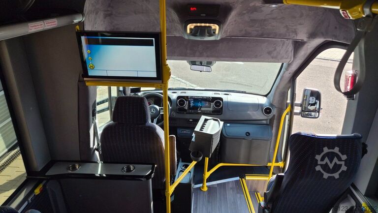 शहर बस MERCEDES-BENZ Frontniederflur Sprinter 517 / 4 er Bestuhlung