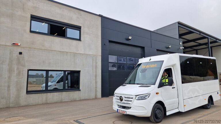 शहर बस MERCEDES-BENZ Frontniederflur Sprinter 517 / 4 er Bestuhlung