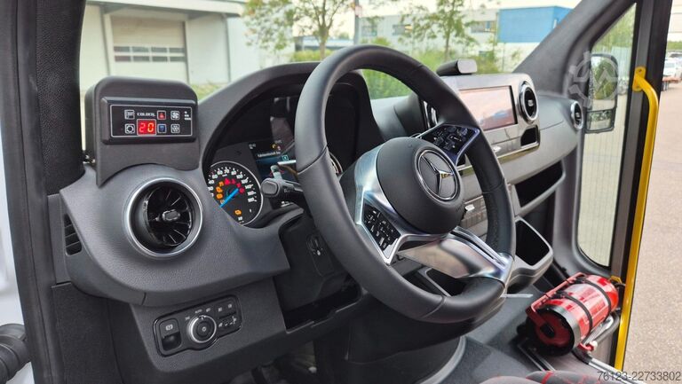 मिनिबस MERCEDES-BENZ Sprinter 420 Elektro bis zu 19 Schlafsessel