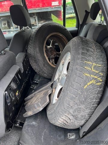 รถกระบะ LAND ROVER Freelander 2 XE TD4.e Lim. Edit-Getriebeprobleme