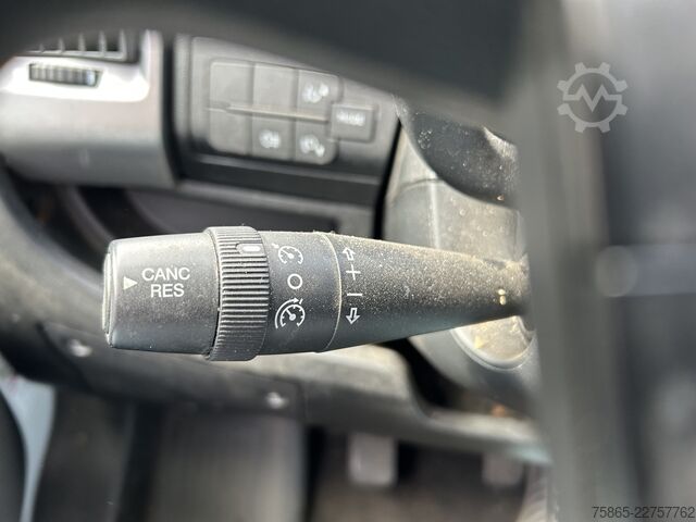 Kofer Fiat Ducato 2.3 Multijet / 280 dkm / Box 4.2 mtr / L...