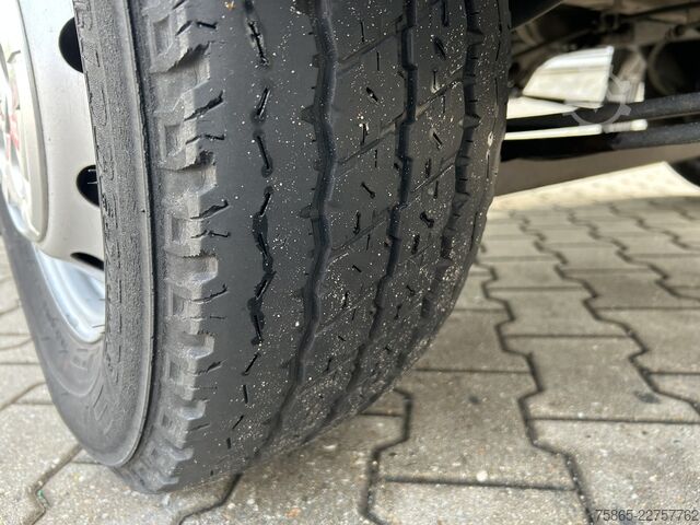 Kofer Fiat Ducato 2.3 Multijet / 280 dkm / Box 4.2 mtr / L...