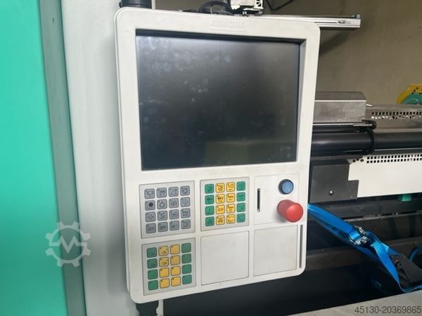 Macchina per lo stampaggio a iniezione Arburg 520S 1300-800