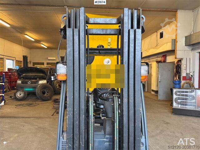 Viljuškar Toyota BET15 Electric Forklift.
