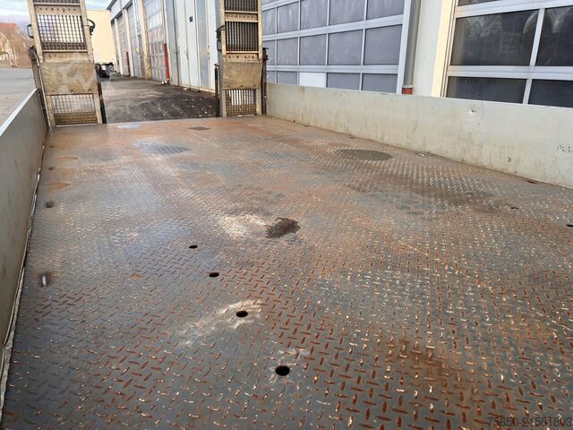 Комерційний транспортний засіб  tt  Tandemtieflader