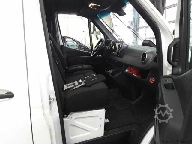 Varevogn Mercedes-Benz Sprinter 317 CDI,L2H2,Automatik,Kamera,Navi