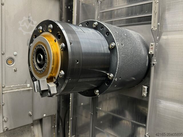 Горизонтальный обрабатывающий центр MAKINO A55