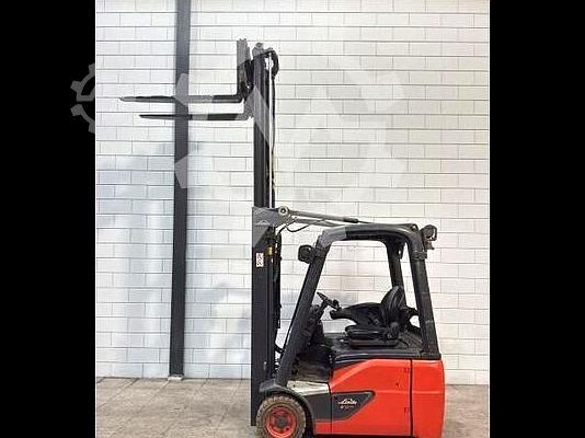 навантажувач Linde E16C