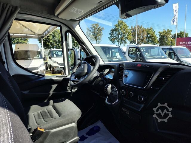 Βαν με κουρτίνα πλευράς IVECO Daily 70C18HA8 Plane LBW BackSleeper SOFORT