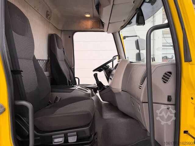 Transporte refrigerado/congelado DAF LF 220 EURO 6  BLATT/BLATT -LAMMES/LAMMES - SCH...