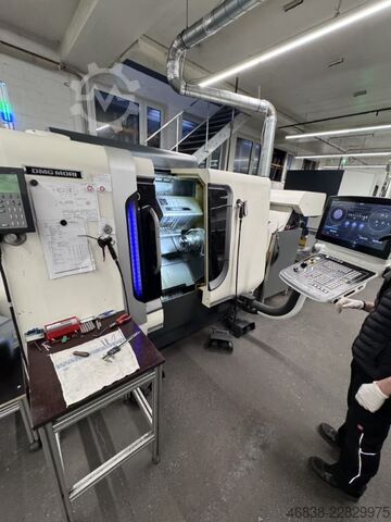 Centro de torneamento e fresagem CNC DMG MORI CTX beta 800 TG