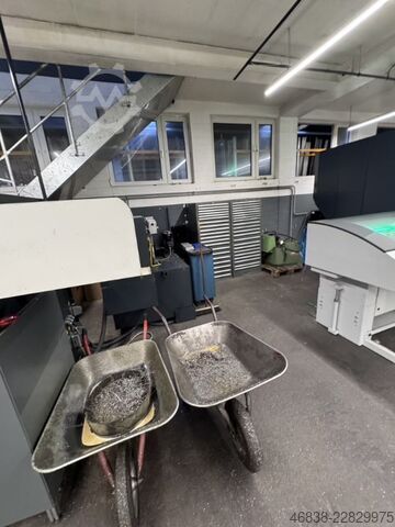 Centro de torneamento e fresagem CNC DMG MORI CTX beta 800 TG