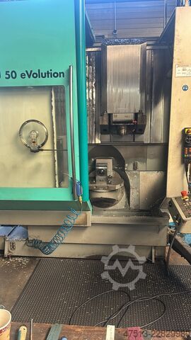 Centro de maquinagem universal DMG MORI DMU 70 evo