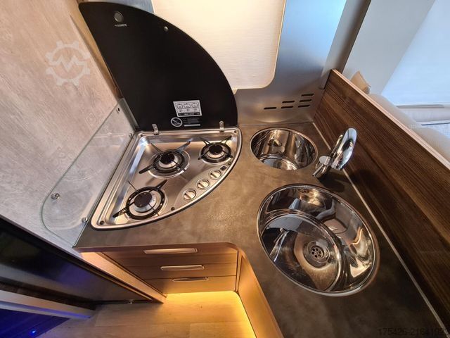 Camping-car semi-intégré LAIKA Ecovip L 3019 *Hubstützen-Anlage*Dachklima*