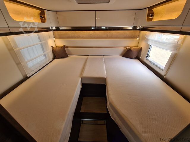 Camping-car semi-intégré LAIKA Ecovip L 3019 *Hubstützen-Anlage*Dachklima*