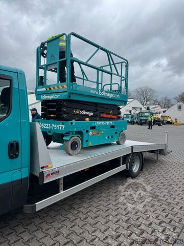 Fourgon pick-up IVECO Maschinentransporter Arbeitsbühnentransporter