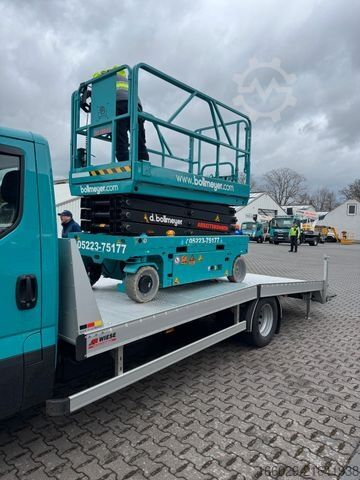 Fourgon porte-voitures IVECO Maschinentransporter Arbeitsbühnentransporter