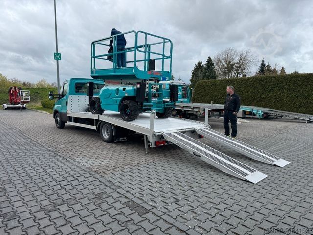 Fourgon porte-voitures IVECO Maschinentransporter Arbeitsbühnentransporter