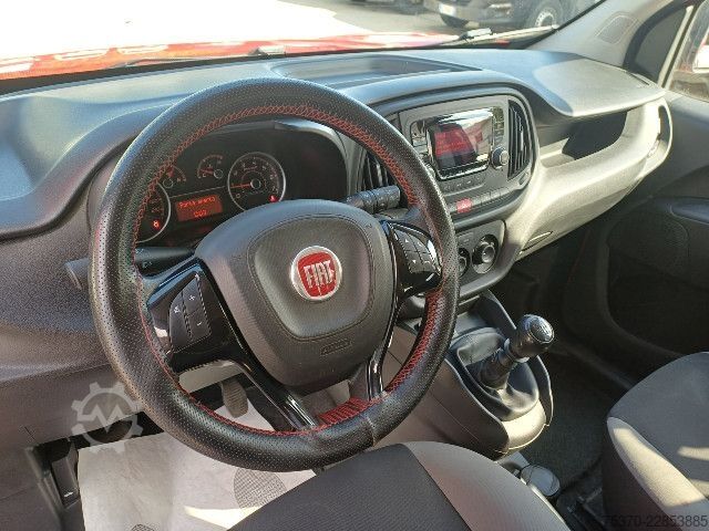 Панелен ван Fiat DOBLO