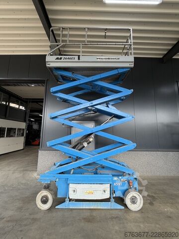 JLG 2646ES シザースリフト シザーブームリフト 2006年式 / 970時間 10メートル作業高 JLG 2646ES schaarlift schaar hoogwerker 2006 / 970uur 10mtr werkhoogte