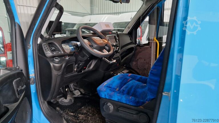 Autobus urbain IVECO Daily Heckniederflur Elektro City Sprinter alt.