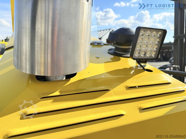 Четворосмерни виљушкар Combilift C5000XL GAS TRIPLEX 6000 EXTENDABLE FORK