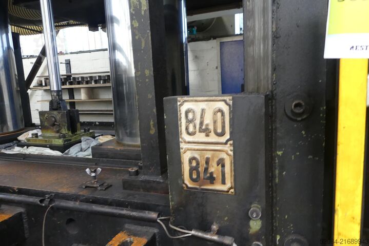 Prensa de perfiles SP 2000 Siempelkamp 