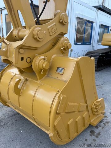 Rupsgraver CATERPILLAR 320 GC