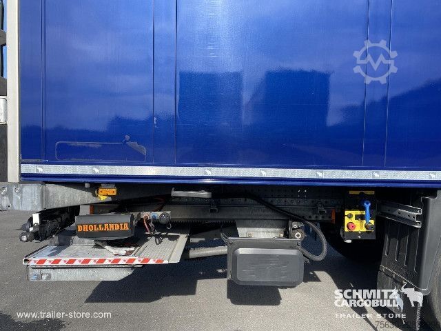 Semirimorchio frigorifero Schmitz Cargobull Semitrailer Reefer Standard Hayon