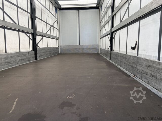 Open trailer with tarp Möslein TPW 105 D Schwebheim  Tandem- Planenanhänger Durchladbar