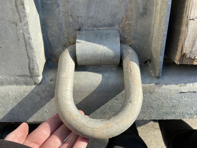 Low loader trailer Möslein TO 3 F Schwebheim Neuwertig 3 Achs Tieflader 8,10 m Ladefläche