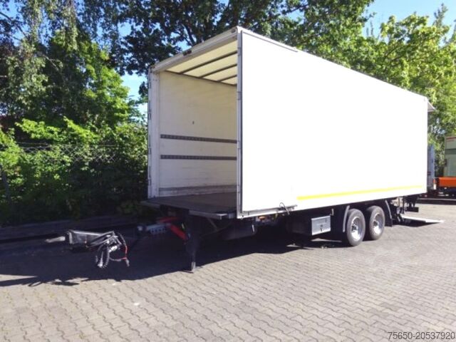 Box trailer Möslein TKO 105 Schwebheim Tandemkoffer, Ladebordwand + Durchladbar