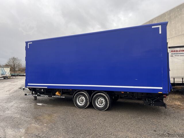 Box trailer Möslein TKO 105 DL Schwebheim Tandem Koffer, Ladebordwand + Durchladbar, Wenig Benutzt