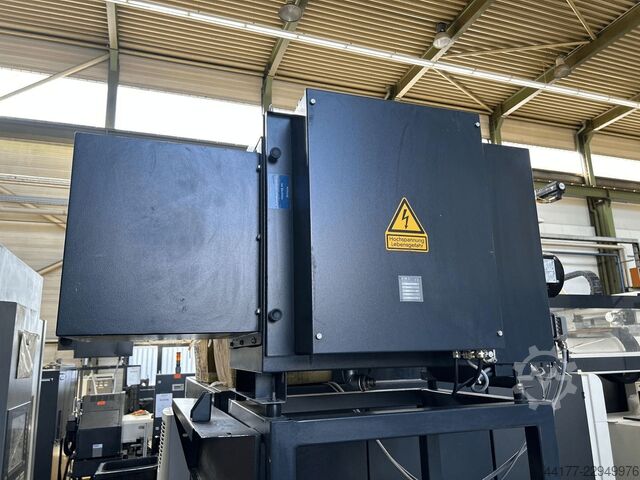 Qendra universale e përpunimit DMG MORI HSC 20 linear