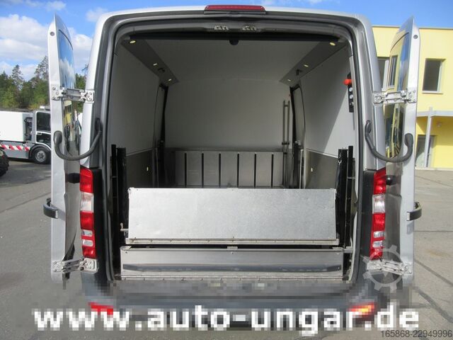 Pogrebni avtomobil Mercedes-Benz 313 CDI Leichenwagen Bestattungswagen