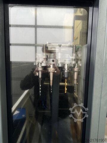 Centru de prelucrare CNC DMG DMU 210 P