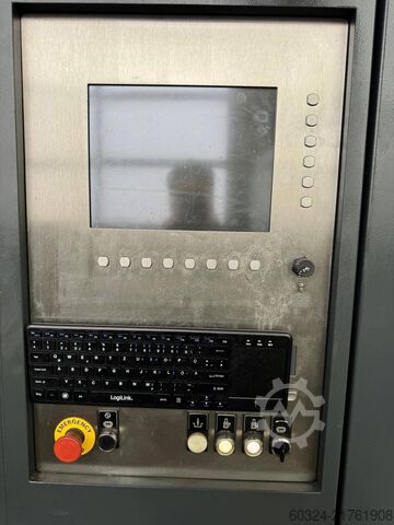 Centru de prelucrare CNC DMG DMU 210 P