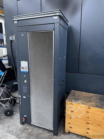 Centru de prelucrare CNC DMG DMU 210 P