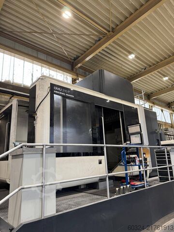 Centru de prelucrare CNC DMG DMU 210 P