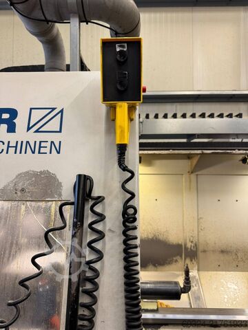 Mesin bubut CNC WEILER E90 x 4500