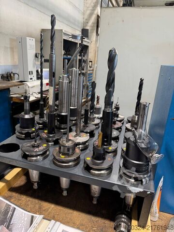 CNC – 5-teljeline töötluskeskus AUERBACH IA 5B 3200 RT