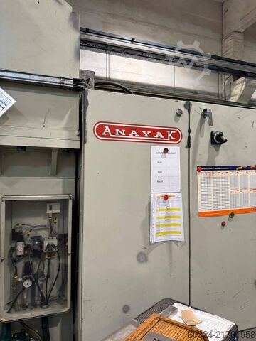 CNC門型フライス盤 ANAYAK P 3200