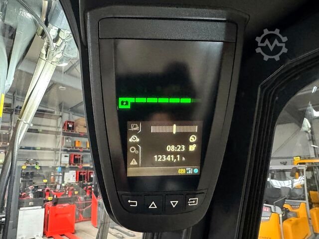 2019年保养 + UVV至2027年9月，使用时间为12,341小时。 Linde E25