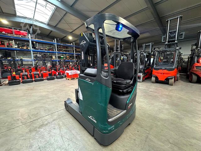 2018 Service + UVV 02/2027 4.123 Stunden Linde R16