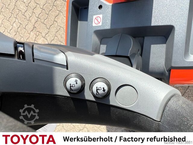 Hochhubwagen Toyota HWE 100, 570 h!