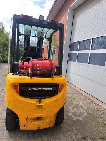 Empilhador Jungheinrich Treibgasstabler TFG 430
