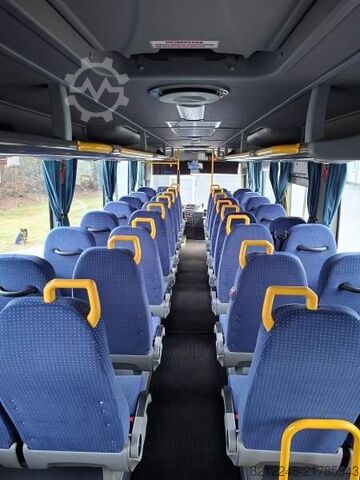 Kaupunkienvälinen linja-auto OTOKAR VECTIO